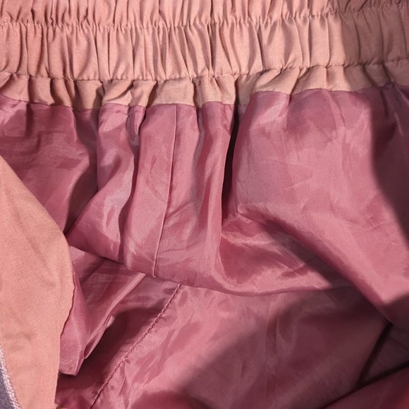 Dusty Rose Scalloped Shorts - Picture 8 of 9